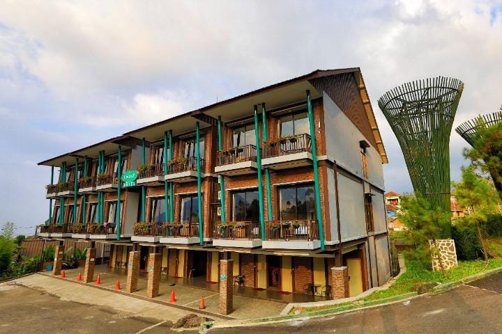 Type Room Deluxe & Superior Ciwidey Valley