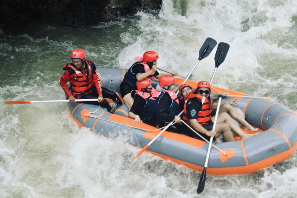Rafting Ciwidey Cipelah